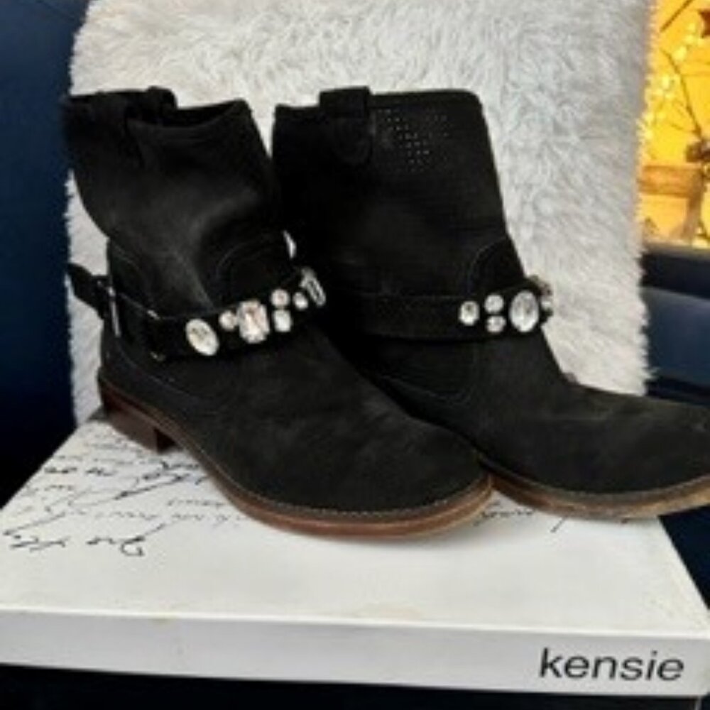 Kensie black suede ankle boot